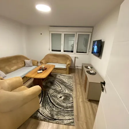 Stan Alipasino Polje Apartment *